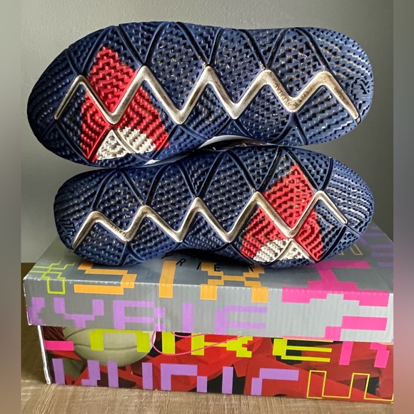 NIKE KYBRID S2 GS YOUTH SIZE 4.5 - Picture 8 of 8